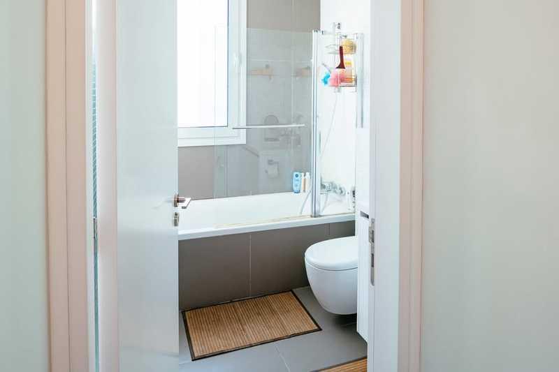 2-bedroom apartment to rent: https://www.bazaraki.com/adv/5798273_2-bedroom-apartment-to-rent (www.bazaraki.com)