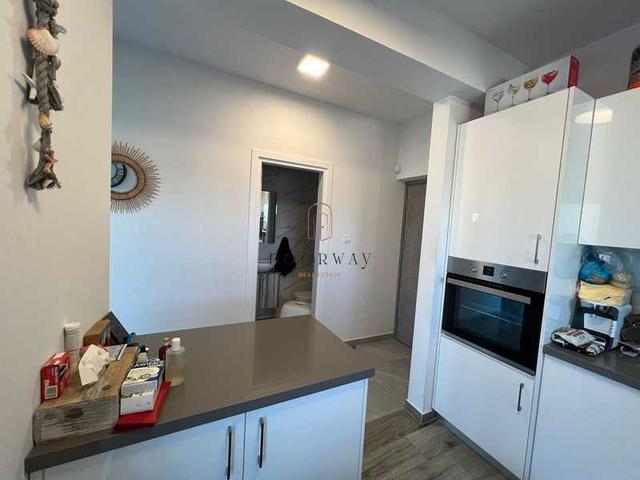 3-bedroom penthouse for sale: https://www.bazaraki.com/adv/5794775_3-bedroom-penthouse-for-sale (www.bazaraki.com)