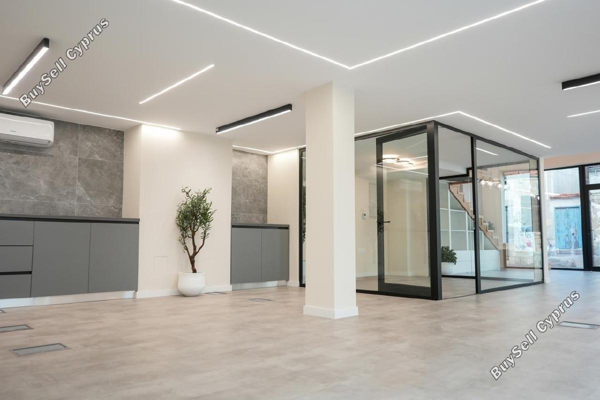 Office to rent in Katholiki, Limassol: https://www.buysellcyprus.com/property-for-rent/limassol/katholiki/office-to-rent-katholiki-limassol-1794053.html (www.buysellcyprus.com)
