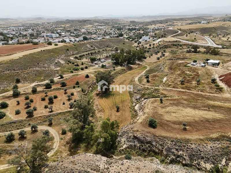 Residential land 2490 m²: https://www.bazaraki.com/adv/5798720_residential-land-2490-m2 (www.bazaraki.com)