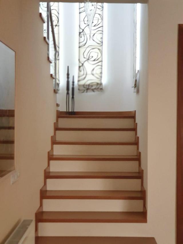 4 Bedroom Detached House For Sale: https://www.zyprus.com/property/24554/4-bedrooms-house-detached-house-in-agios-athanasios-limassol (www.zyprus.com)