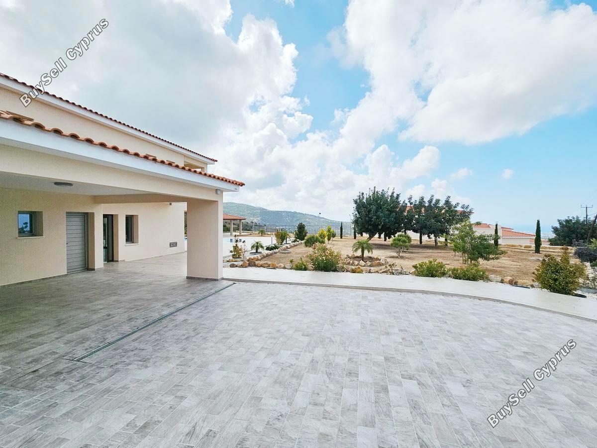 4 Bedroom Detached house for sale in Akoursos, Paphos: https://www.buysellcyprus.com/property-for-sale/paphos/akoursos/4-bed-detached-house-for-sale-akoursos-paphos-1799539.html (www.buysellcyprus.com)