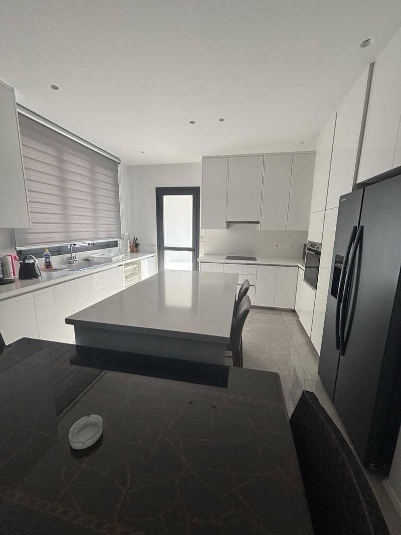 3-bedroom detached house to rent: https://www.bazaraki.com/adv/5799543_3-bedroom-detached-house-to-rent (www.bazaraki.com)