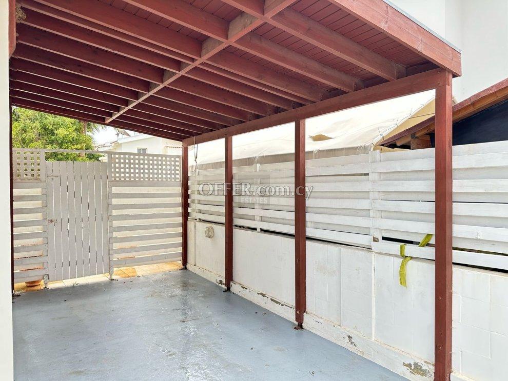 Three Bedroom Villa in Agia Thekla: https://www.offer.com.cy/en/three-bedroom-villa-in-agia-thekla/21-816453/ (www.offer.com.cy)