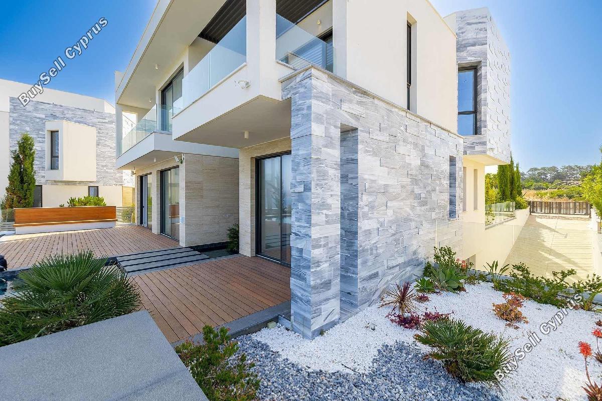 4 Bedroom Detached house for sale in Saint George Peyia, Paphos: https://www.buysellcyprus.com/property-for-sale/paphos/saint-george-peyia/4-bed-detached-house-for-sale-saint-george-peyia-paphos-1273434.html (www.buysellcyprus.com)