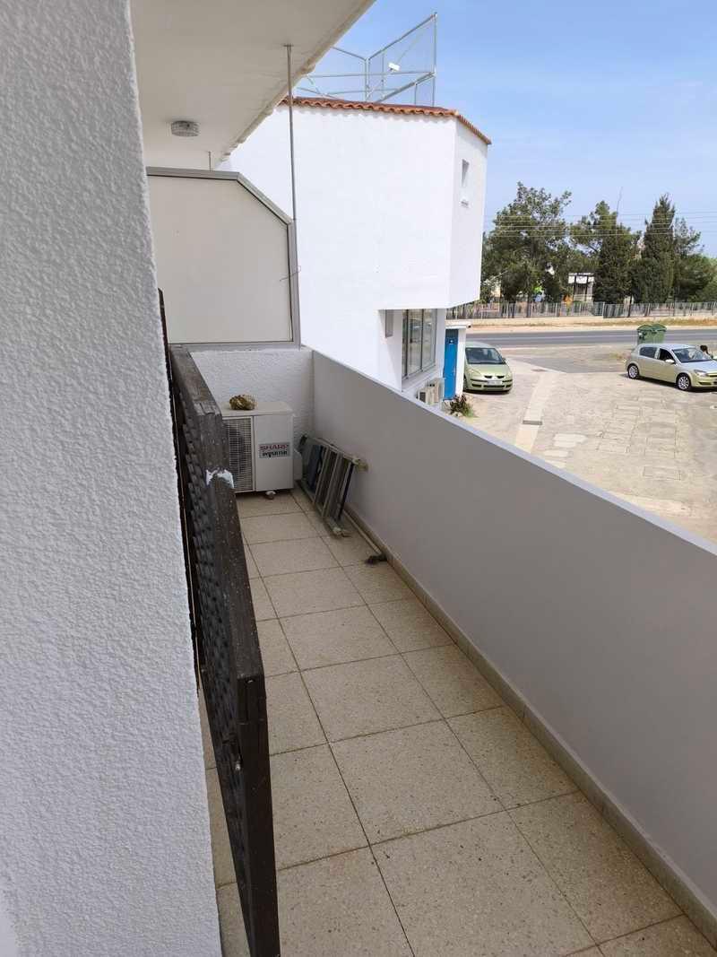 2-bedroom apartment for sale: https://www.bazaraki.com/adv/5743502_2-bedroom-apartment-for-sale (www.bazaraki.com)