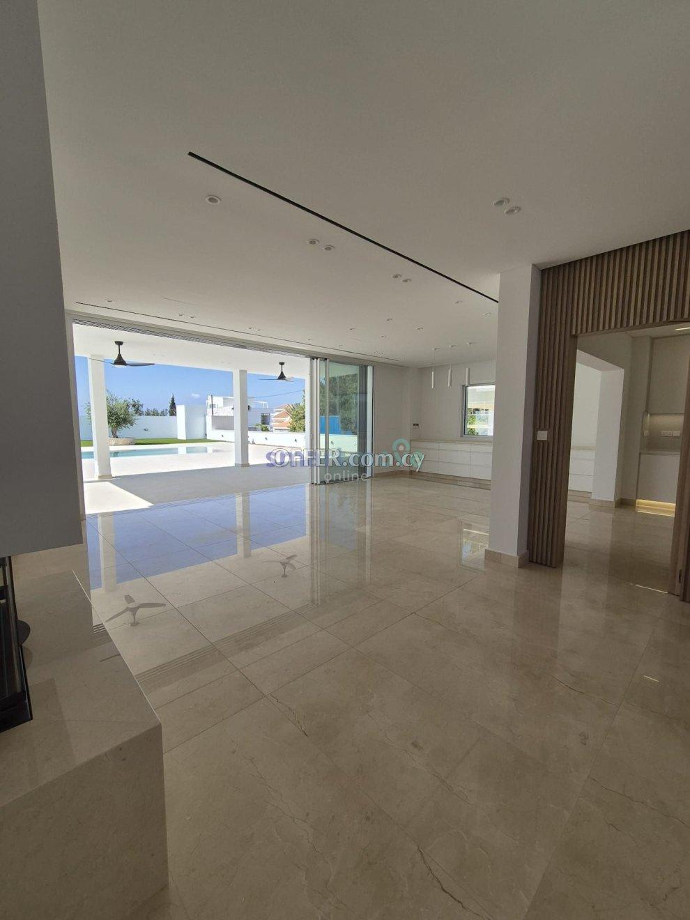 5-Bedroom Detached Villa for Rent Limassol: https://www.offer.com.cy/en/5-bedroom-detached-villa-for-rent-limassol/21-816133/ (www.offer.com.cy)