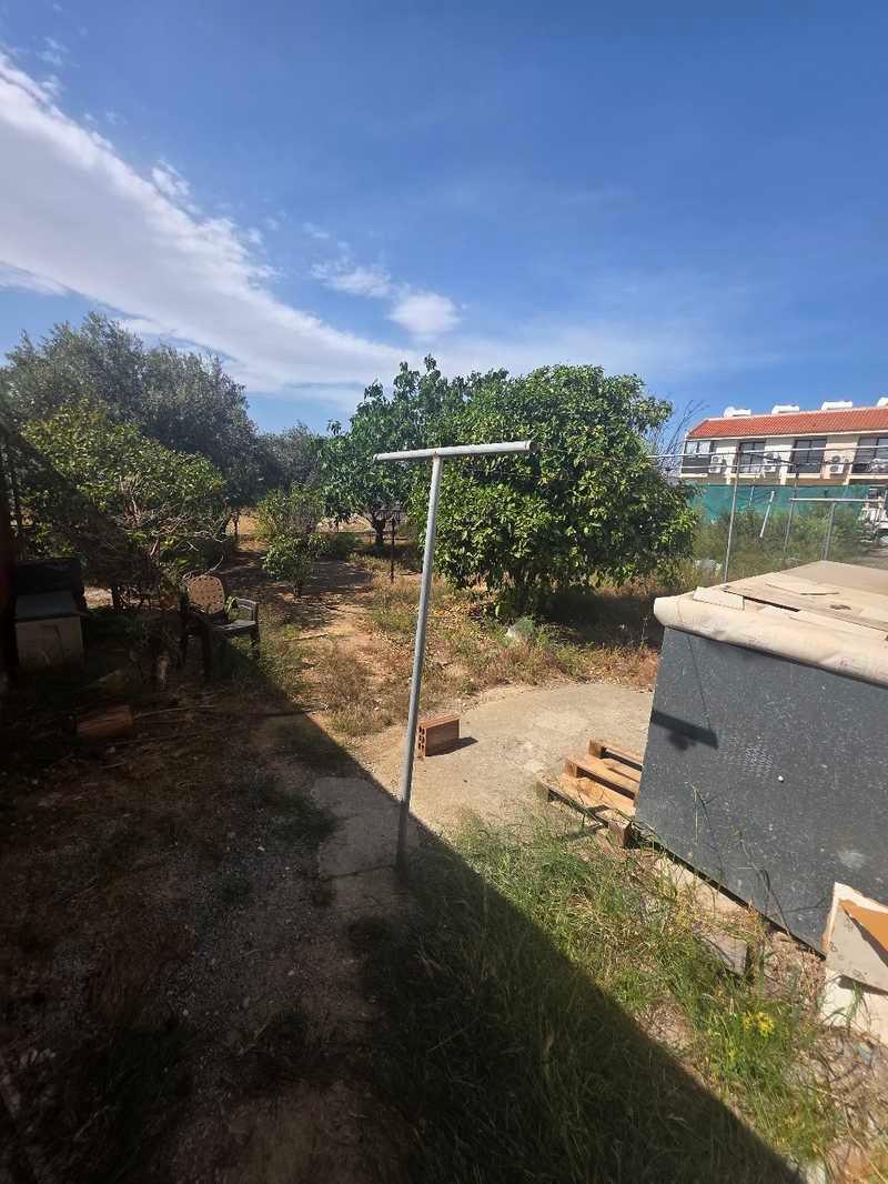 3-bedroom detached house to rent: https://www.bazaraki.com/adv/5792739_3-bedroom-detached-house-to-rent (www.bazaraki.com)