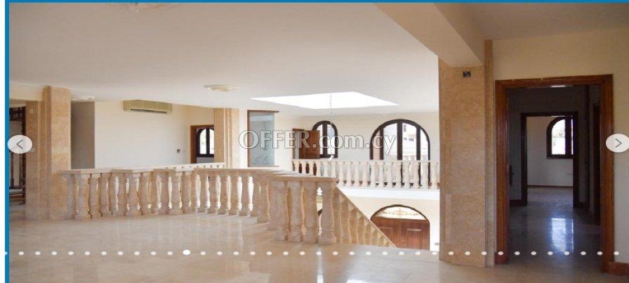 For Sale €1,415,000 House 5 bedrooms Oroklini, Voroklini Larnaca: https://www.offer.com.cy/en/for-sale-1-415-000-house-5-bedrooms-oroklini-voroklini-larnaca/21-735223/ (www.offer.com.cy)