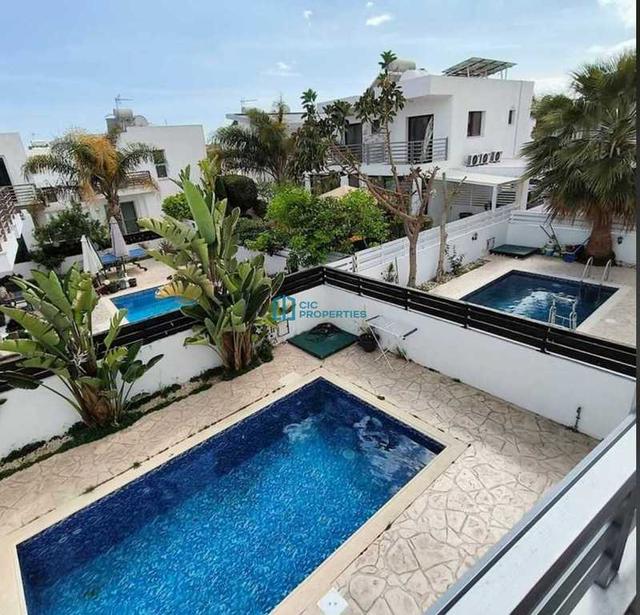  3-bedroom villa to rent: https://www.bazaraki.com/adv/5766094_3-bedroom-villa-to-rent (www.bazaraki.com)