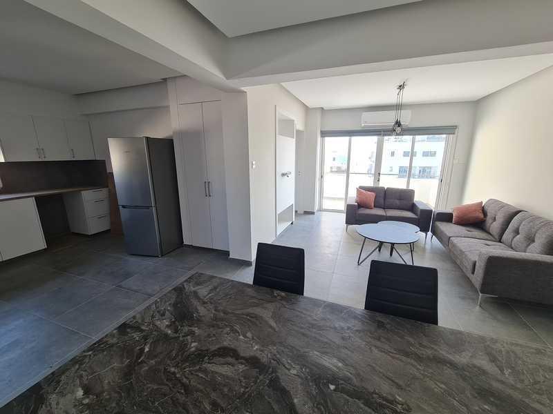 2 Beds 1 Bath Apartment/condo: https://www.facebook.com/marketplace/item/1209469877551850 (www.facebook.com)
