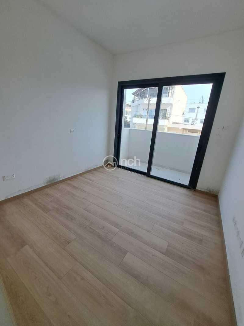 2-bedroom apartment to rent: https://www.bazaraki.com/adv/5795375_2-bedroom-apartment-to-rent (www.bazaraki.com)