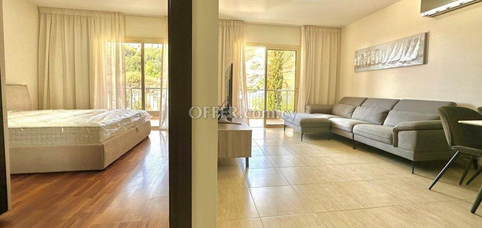1 Bed Apartment for sale in Agia Filaxi, Limassol: https://www.offer.com.cy/en/1-bed-apartment-for-sale-in-agia-filaxi-limassol/21-816733/ (www.offer.com.cy)