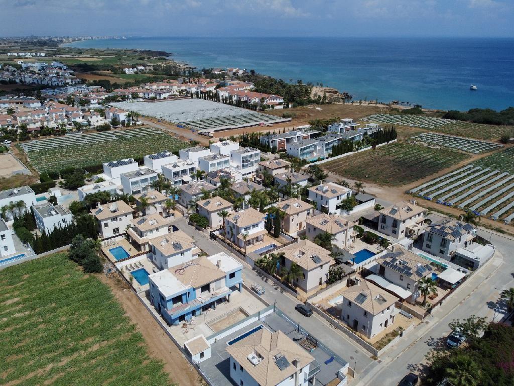 3 Bedroom Detached House For Sale: https://www.zyprus.com/property/39395/3-bedrooms-house-detached-house-in-kapparis-paralimni-famagusta (www.zyprus.com)