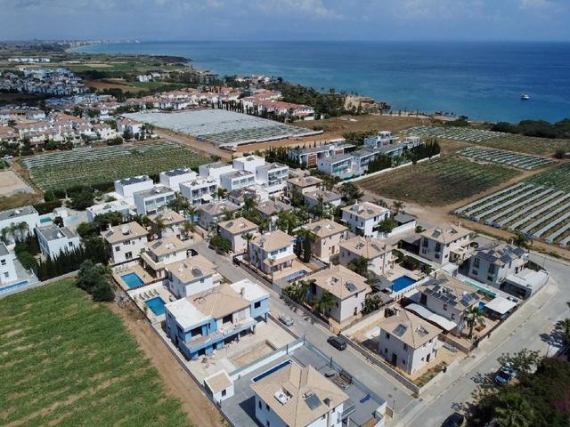 3 Bedroom Detached House For Sale: https://www.zyprus.com/property/39395/3-bedrooms-house-detached-house-in-kapparis-paralimni-famagusta (www.zyprus.com)