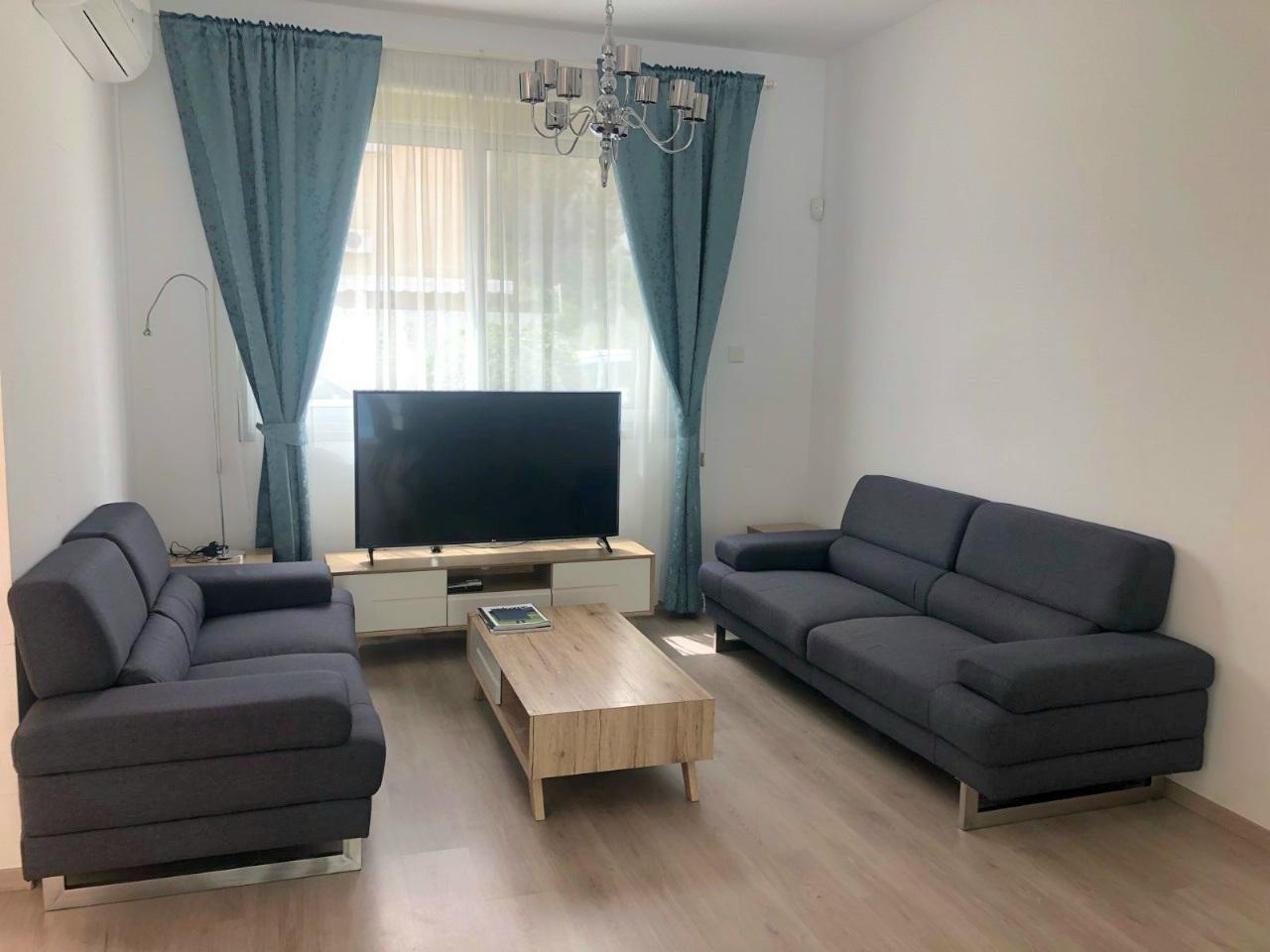 4-bedroom villa in Limassol №151924: https://dom.com.cy/en/catalog/rent/151924/ (dom.com.cy)