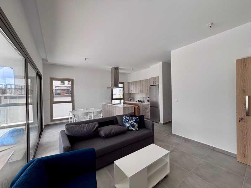 2-bedroom apartment for sale: https://www.bazaraki.com/adv/5789105_2-bedroom-apartment-for-sale (www.bazaraki.com)