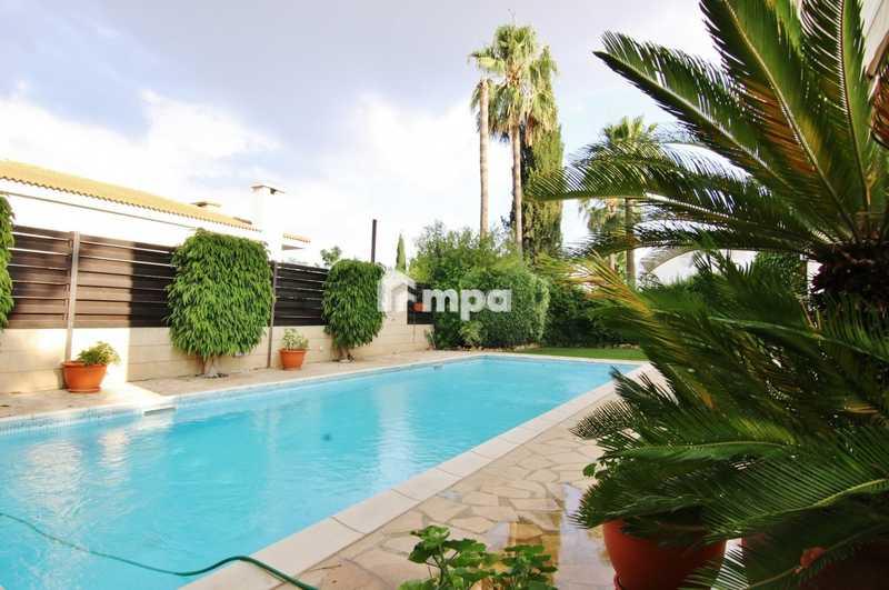 4-bedroom detached house to rent: https://www.bazaraki.com/adv/5786750_4-bedroom-detached-house-to-rent (www.bazaraki.com)