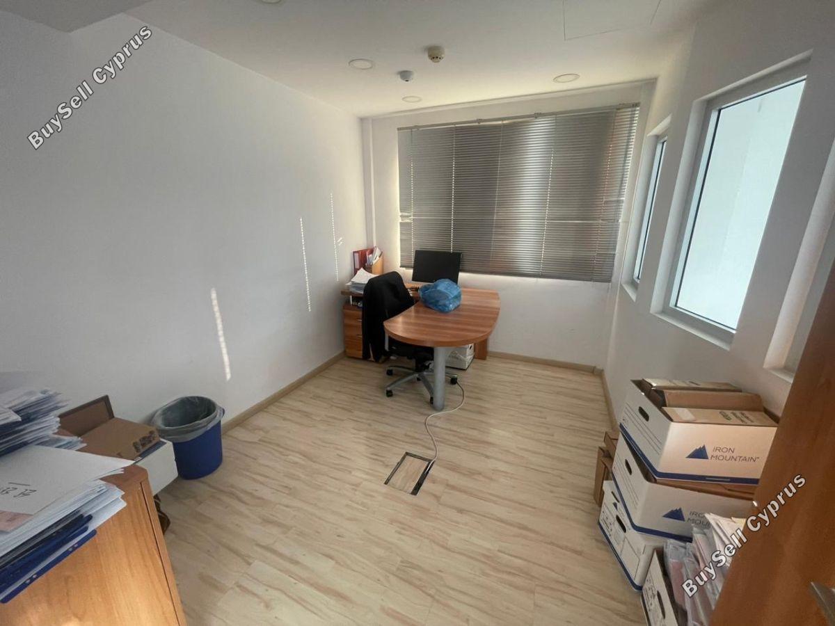 Office to rent in Agios Nicolaos, Limassol: https://www.buysellcyprus.com/property-for-rent/limassol/agios-nicolaos/office-to-rent-agios-nicolaos-limassol-1799026.html (www.buysellcyprus.com)