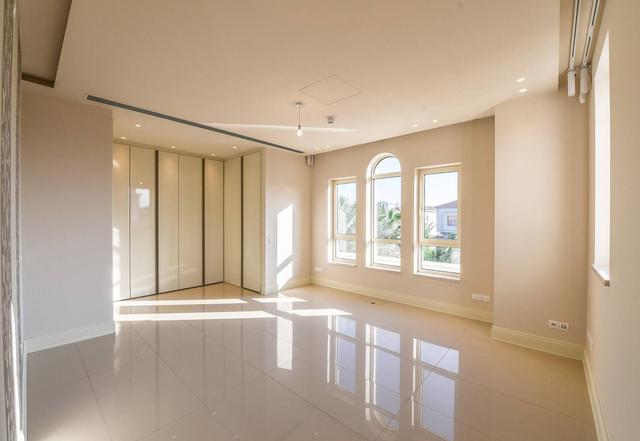 New 5-bedroom villa in Larnaca № 153400: https://dom.com.cy/en/catalog/sale/153400/ (dom.com.cy)