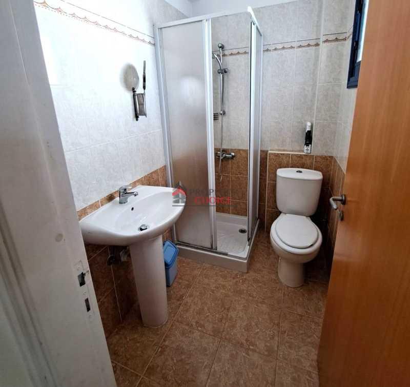 3-bedroom villa for sale: https://www.bazaraki.com/adv/5791701_3-bedroom-villa-for-sale (www.bazaraki.com)
