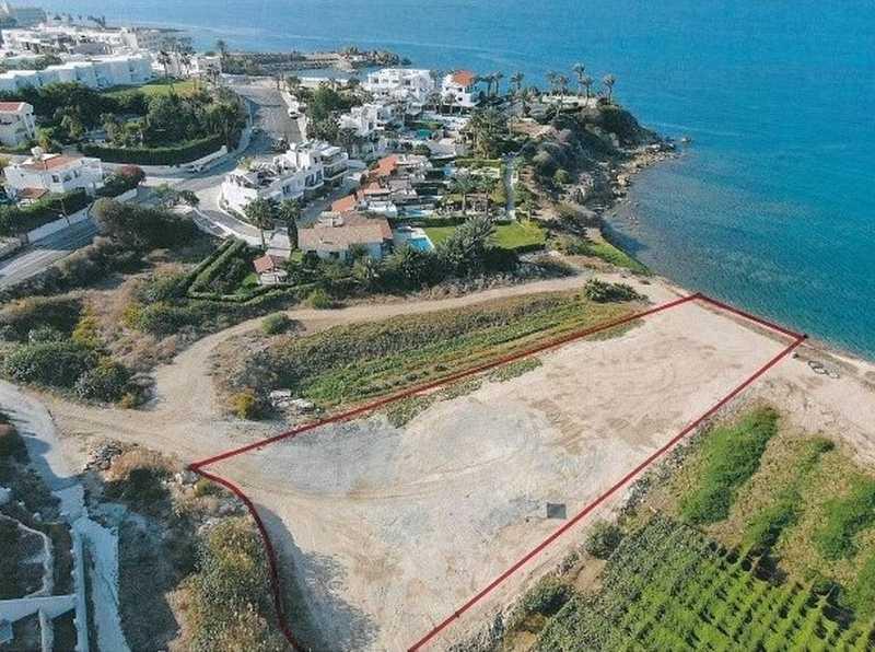 5-bedroom detached house for sale: https://www.bazaraki.com/adv/5791025_5-bedroom-detached-house-for-sale (www.bazaraki.com)