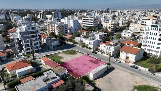 Residential land 710 m²: https://www.bazaraki.com/adv/5799552_residential-land-710-m2 (www.bazaraki.com)