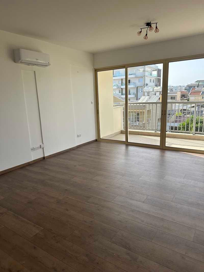 2-bedroom apartment to rent: https://www.bazaraki.com/adv/5797791_2-bedroom-apartment-to-rent (www.bazaraki.com)