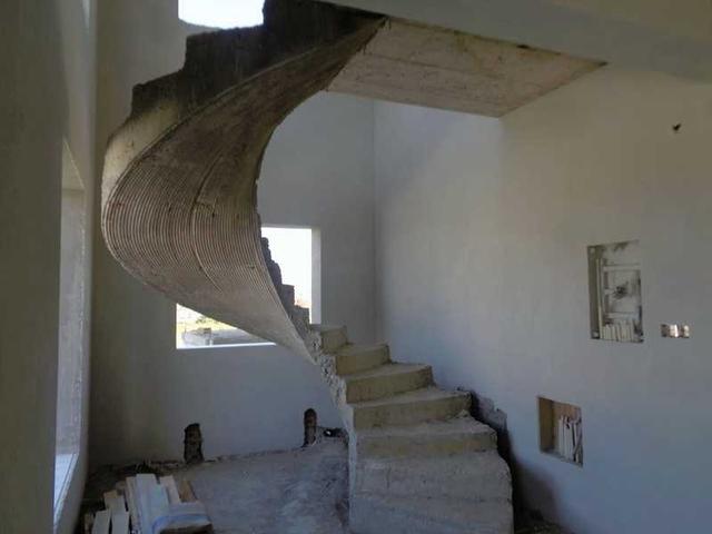 4-bedroom detached house for sale: https://www.bazaraki.com/adv/5787021_4-bedroom-detached-house-for-sale (www.bazaraki.com)