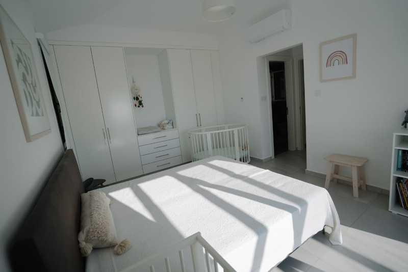 4-bedroom detached house for sale: https://www.bazaraki.com/adv/5794848_4-bedroom-detached-house-for-sale (www.bazaraki.com)
