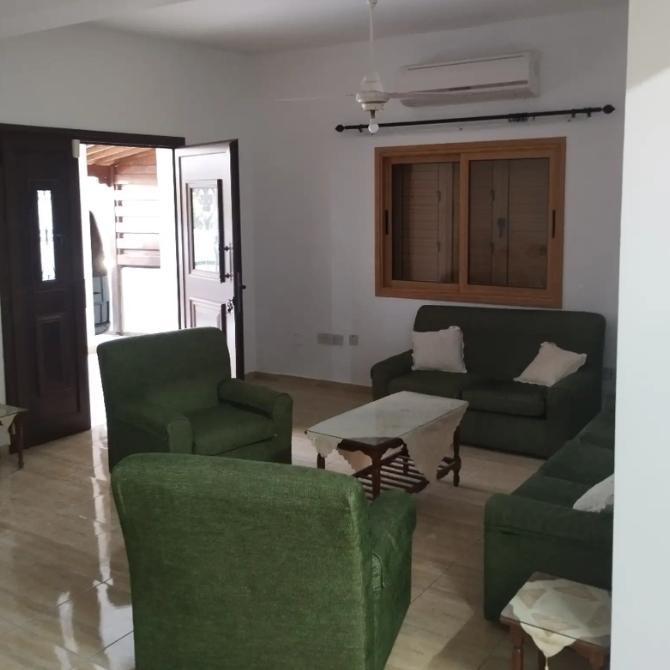 3-bedroom house in Larnaca №152102: https://dom.com.cy/en/catalog/rent/152102/ (dom.com.cy)