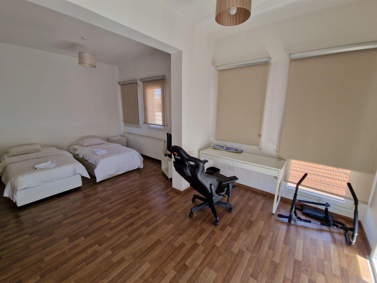 5-bedroom villa in Limassol №152064: https://dom.com.cy/en/catalog/rent/152064/ (dom.com.cy)