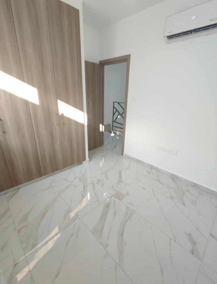 3 Bedroom Semi Detached House (All Bills Included): https://www.facebook.com/marketplace/item/29604228602558433 (www.facebook.com)