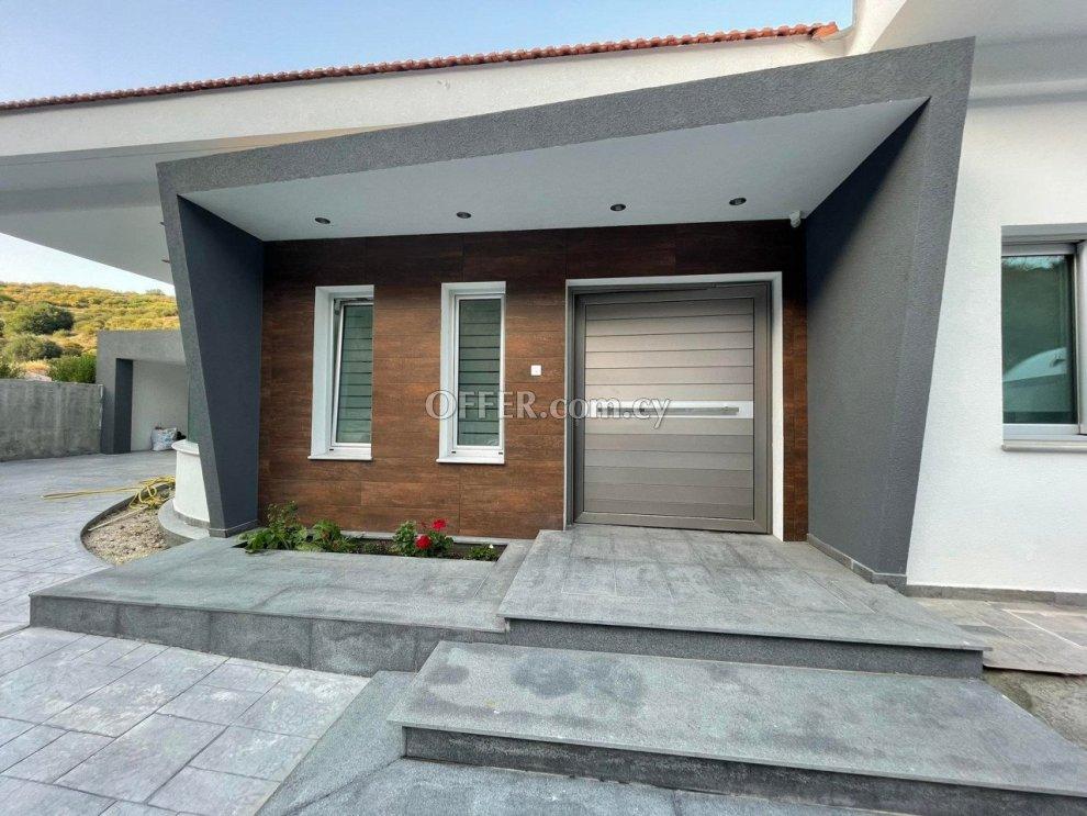 House (Detached) in Alassa, Limassol for Sale: https://www.offer.com.cy/en/house-detached-in-alassa-limassol-for-sale/21-720506/ (www.offer.com.cy)