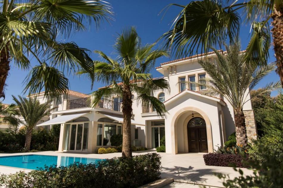 New commercial in Larnaca № 153374: https://dom.com.cy/en/catalog/sale/153374/ (dom.com.cy)