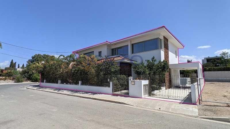 4-bedroom detached house for sale: https://www.bazaraki.com/adv/5764817_4-bedroom-detached-house-for-sale (www.bazaraki.com)