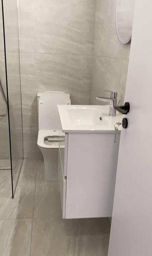 1 Bedroom Flat For Sale: https://www.zyprus.com/property/39386/1-bedrooms-apartment-flat-in-neapoli-limassol (www.zyprus.com)