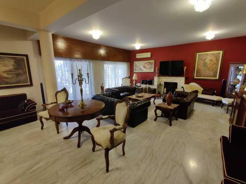 3-bedroom villa for sale: https://www.bazaraki.com/adv/5786806_3-bedroom-villa-for-sale (www.bazaraki.com)