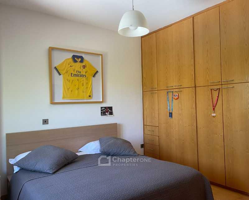 5-bedroom villa for sale: https://www.bazaraki.com/adv/5797694_5-bedroom-villa-for-sale (www.bazaraki.com)