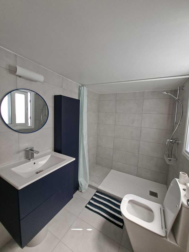 2-bedroom apartment to rent: https://www.bazaraki.com/adv/5786979_2-bedroom-apartment-for-sale (www.bazaraki.com)