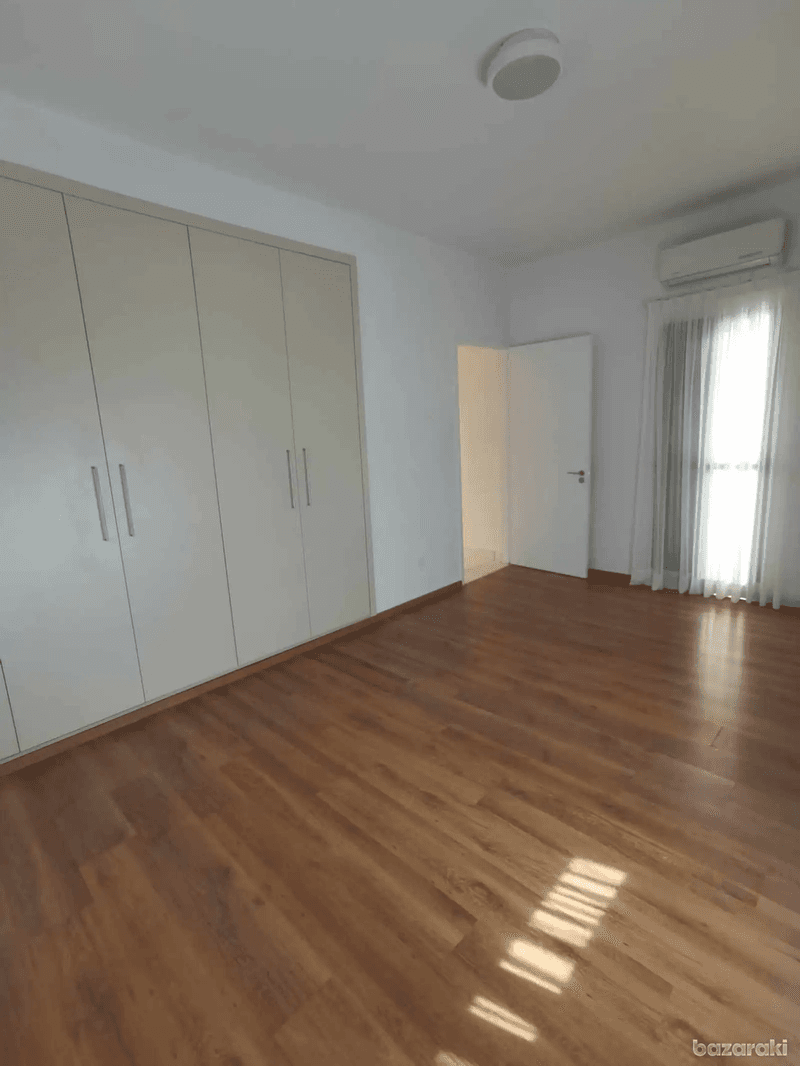 3-bedroom apartment to rent: https://www.bazaraki.com/adv/5798633_3-bedroom-apartment-to-rent (www.bazaraki.com)