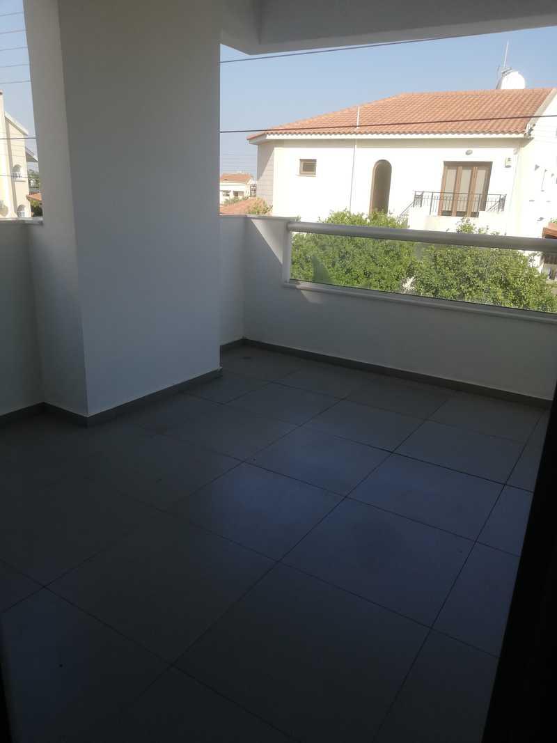 2-bedroom apartment to rent: https://www.bazaraki.com/adv/5792980_2-bedroom-apartment-to-rent (www.bazaraki.com)