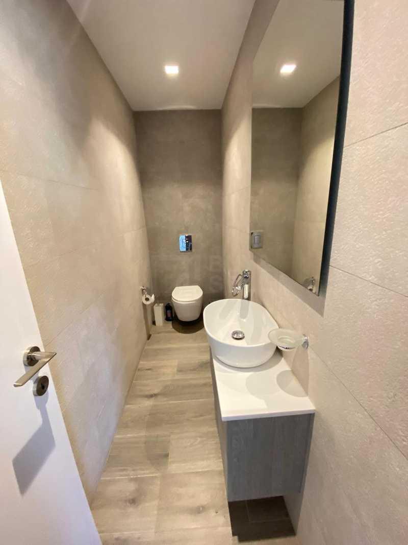 5-bedroom penthouse for sale: https://www.bazaraki.com/adv/5741291_5-bedroom-penthouse-for-sale (www.bazaraki.com)