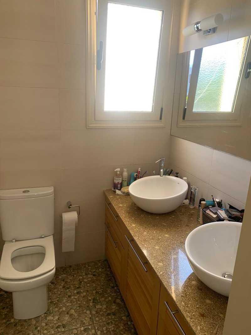 4-bedroom villa to rent: https://www.bazaraki.com/adv/5791431_4-bedroom-villa-to-rent (www.bazaraki.com)