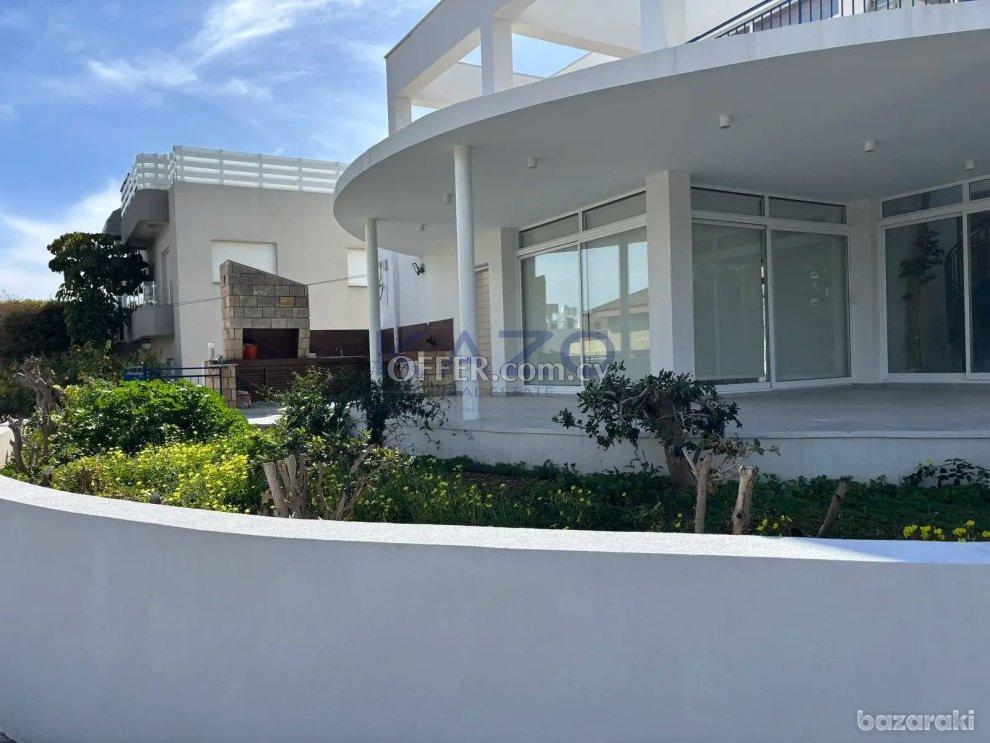 Spacious Unfurnished Villa for Rent in Agia Fyla: https://www.offer.com.cy/en/spacious-unfurnished-villa-for-rent-in-agia-fyla/21-816119/ (www.offer.com.cy)