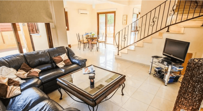 3-bedroom detached house for sale: https://www.bazaraki.com/adv/5786624_3-bedroom-detached-house-for-sale (www.bazaraki.com)