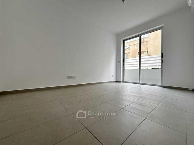 3-bedroom apartment for sale: https://www.bazaraki.com/adv/5796308_3-bedroom-apartment-for-sale (www.bazaraki.com)