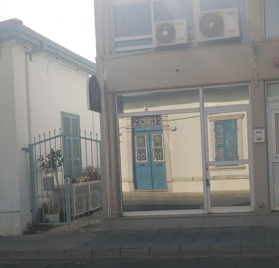 Shop for rent in Agiou Andreou street! 50m2: https://www.facebook.com/marketplace/item/1484285509649297 (www.facebook.com)
