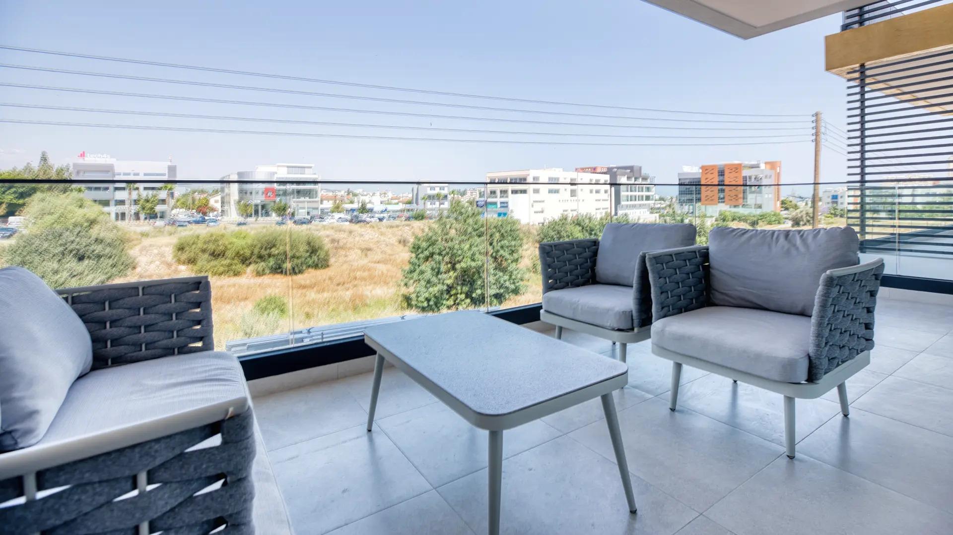 2-bedroom flat in Limassol №153723: https://dom.com.cy/en/catalog/rent/153723/ (dom.com.cy)