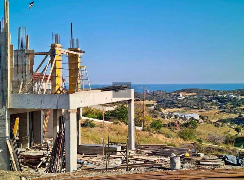 3-bedroom villa for sale: https://www.bazaraki.com/adv/5791333_3-bedroom-villa-for-sale (www.bazaraki.com)